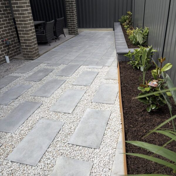 Coastal Stone 800 Steel Paving | Versawall with bullnose Garden Wall Charcoal | Rosewall Landscaping5