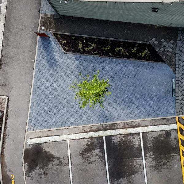 Flagstone 200x200 Charcoal | AHLG Adelaide | Beerenberg2